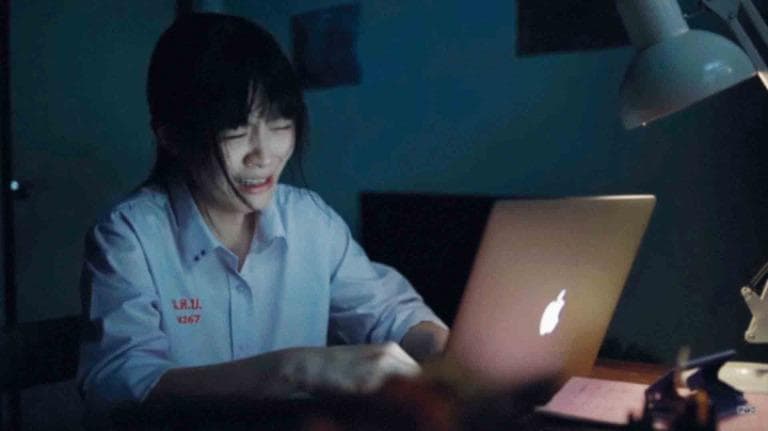 ลองอ่าน 450 ภาพสะท้อนจากภาพยนตร์-ซีรีส์ ปัญหารอบรั้วโรงเรียนที่ยังไม่มีทางออก