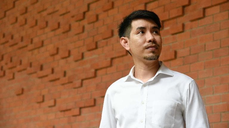 ลองอ่าน 449 สัมภาษณ์ อนล ไพศาล คุยกับ EmOne ผู้สร้างเทคโนโลยี เพื่อจัดการกับขยะอวกาศ