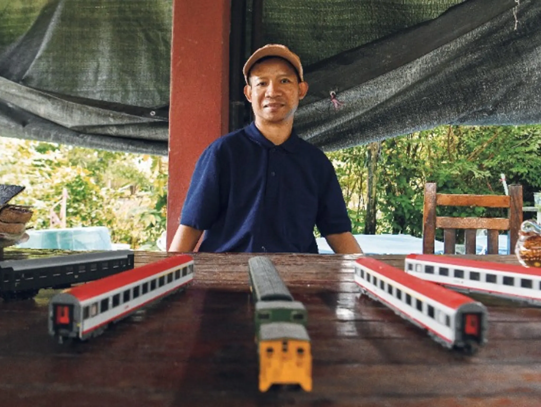 ลองอ่าน 465 โมน สวัสดิ์ศรี  นักเขียนและ “ติ่งรถไฟไทย”