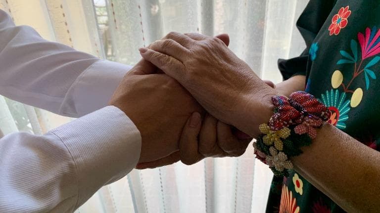 สุขหมุนรอบตัวเรา - ตราบลมหายใจสุดท้าย