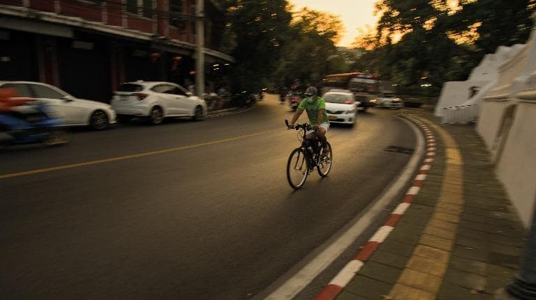 445 บทเรียนจาก ทศวรรษ ๒๕๕๐ กรุงเทพฯ เมืองจักรยาน ?