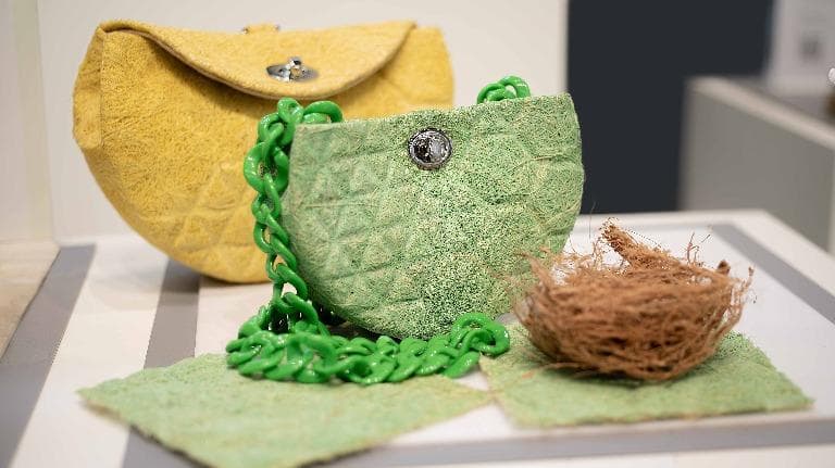 453 คิด-cool กระเป๋าเชิงกล