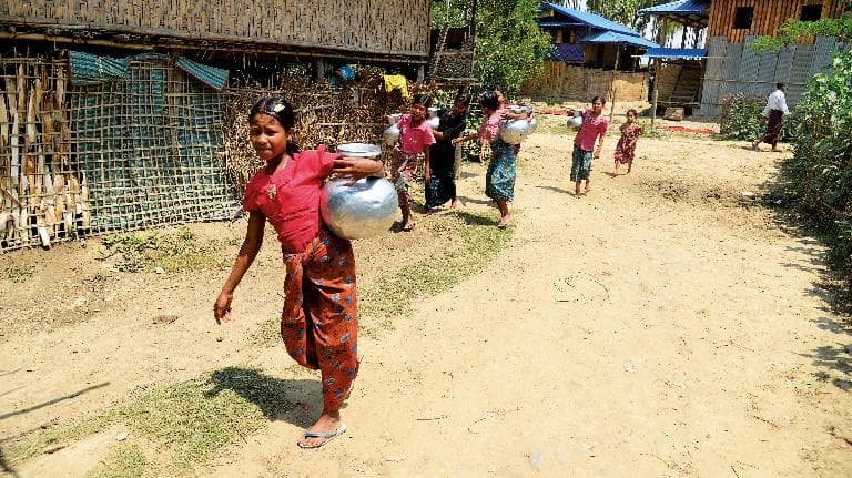 444 Souvenir & History หม้อน้ำอะลูมิเนียมและเรื่องเล่าของ “โรฮิงญา”