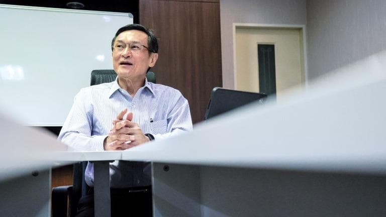 438 Political Party จาตุรนต์ ฉายแสง