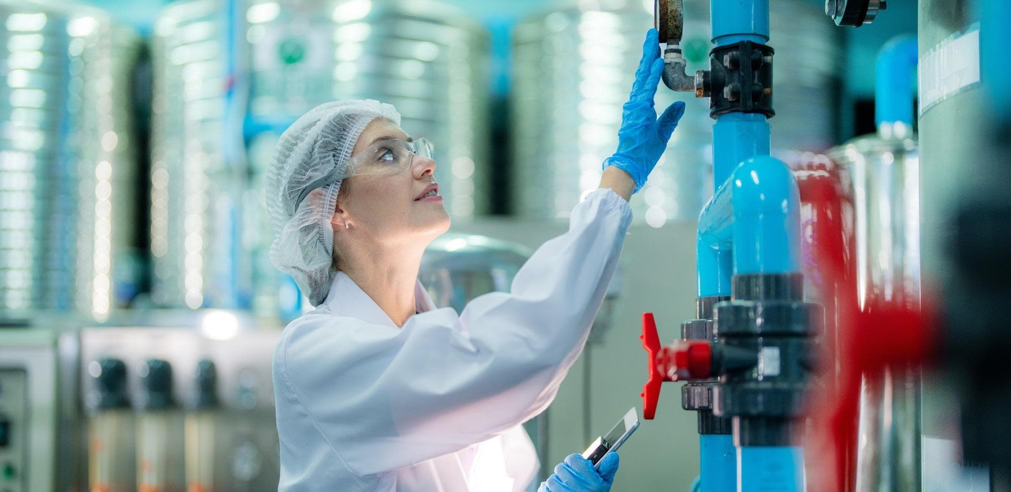 A new kind of blockbuster: could autonomous manufacturing transform pharma?