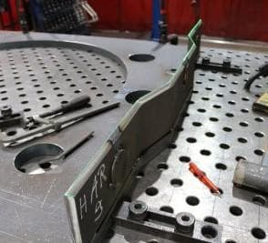 SL Laser strengthens efficiency and precision in metalworking with advanced laser projection technology