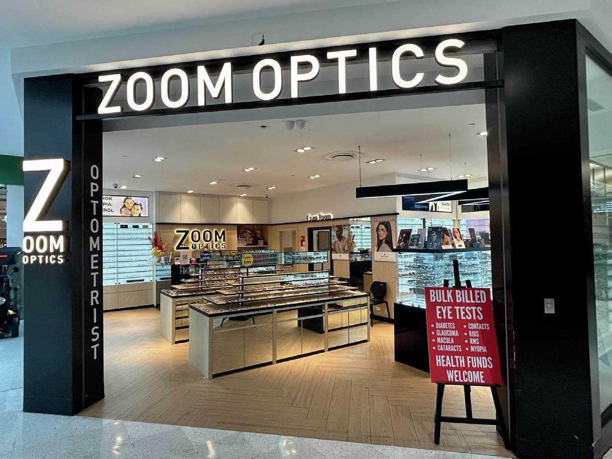 BUILD YOUR FUTURE with ZOOM OPTICS FRANCHISING