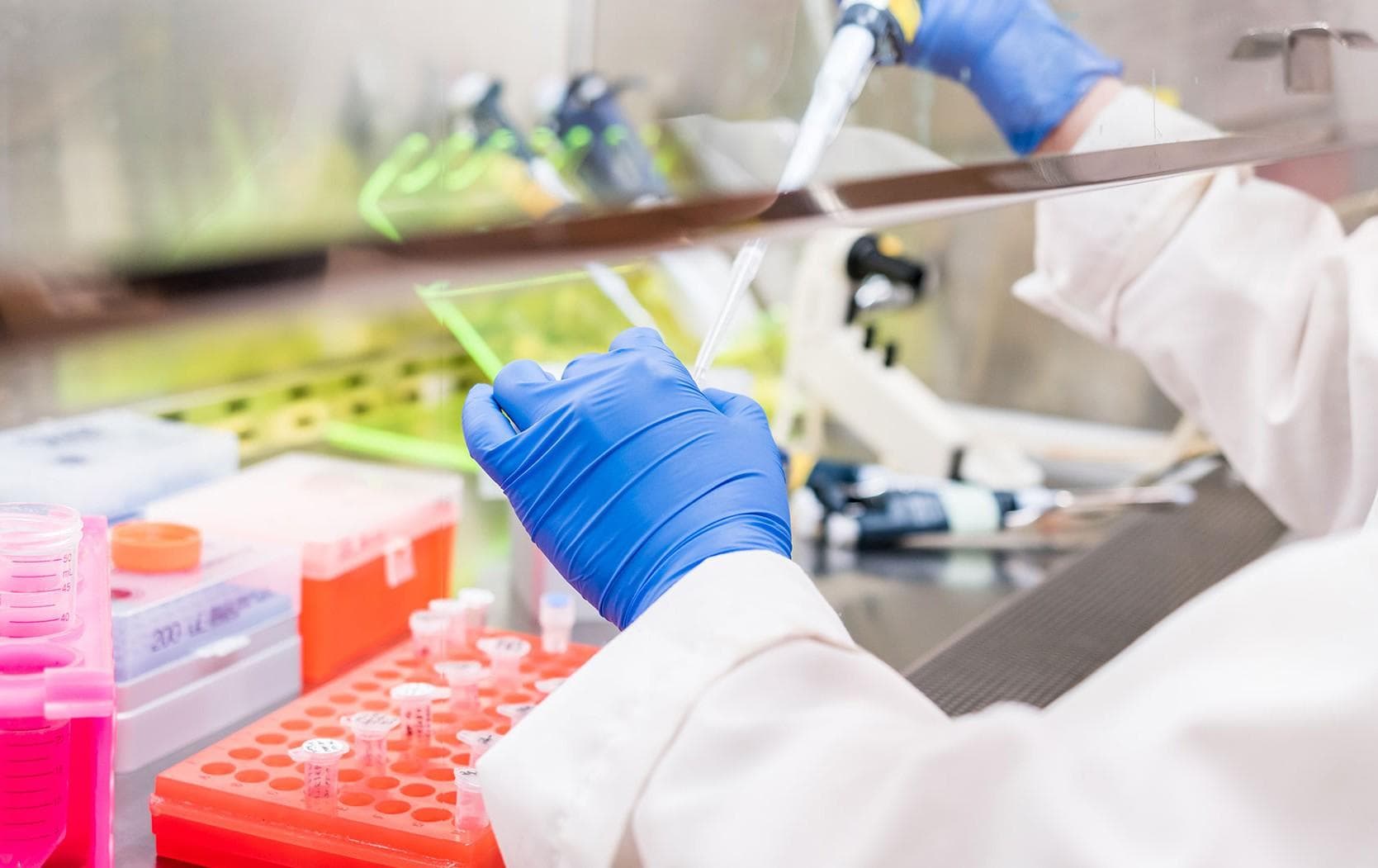 How API Manufacturers and Technology Suppliers Can Mitigate Potent API Processing Risks