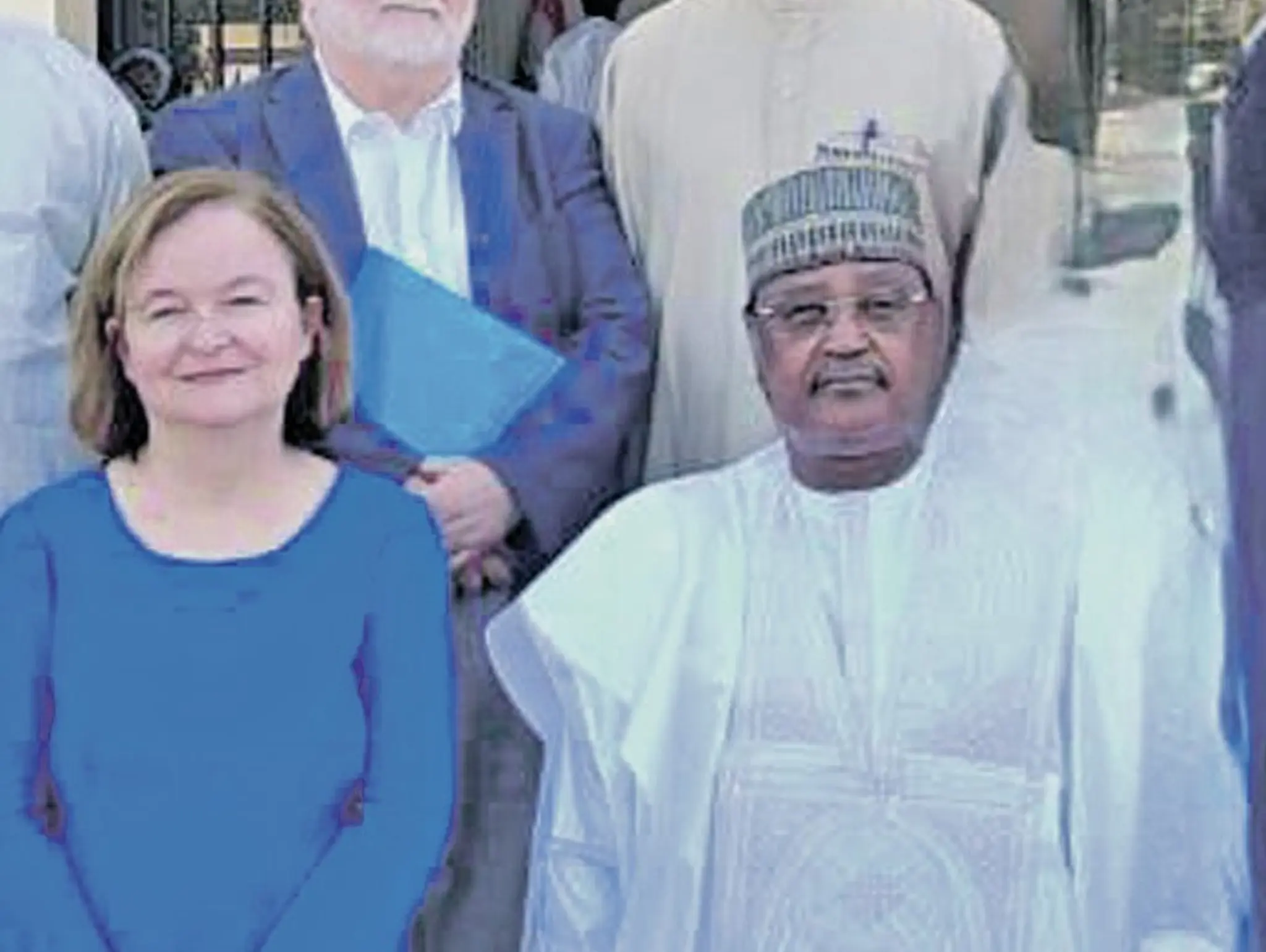 DK-s politikustól kért segítséget a megpuccsolt nigeri elnök