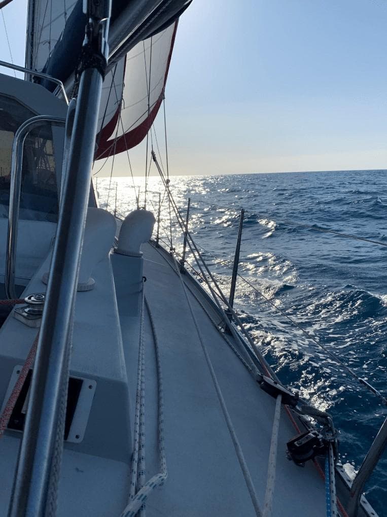 Jackline Danger | Man Overboard on a Solo Watch