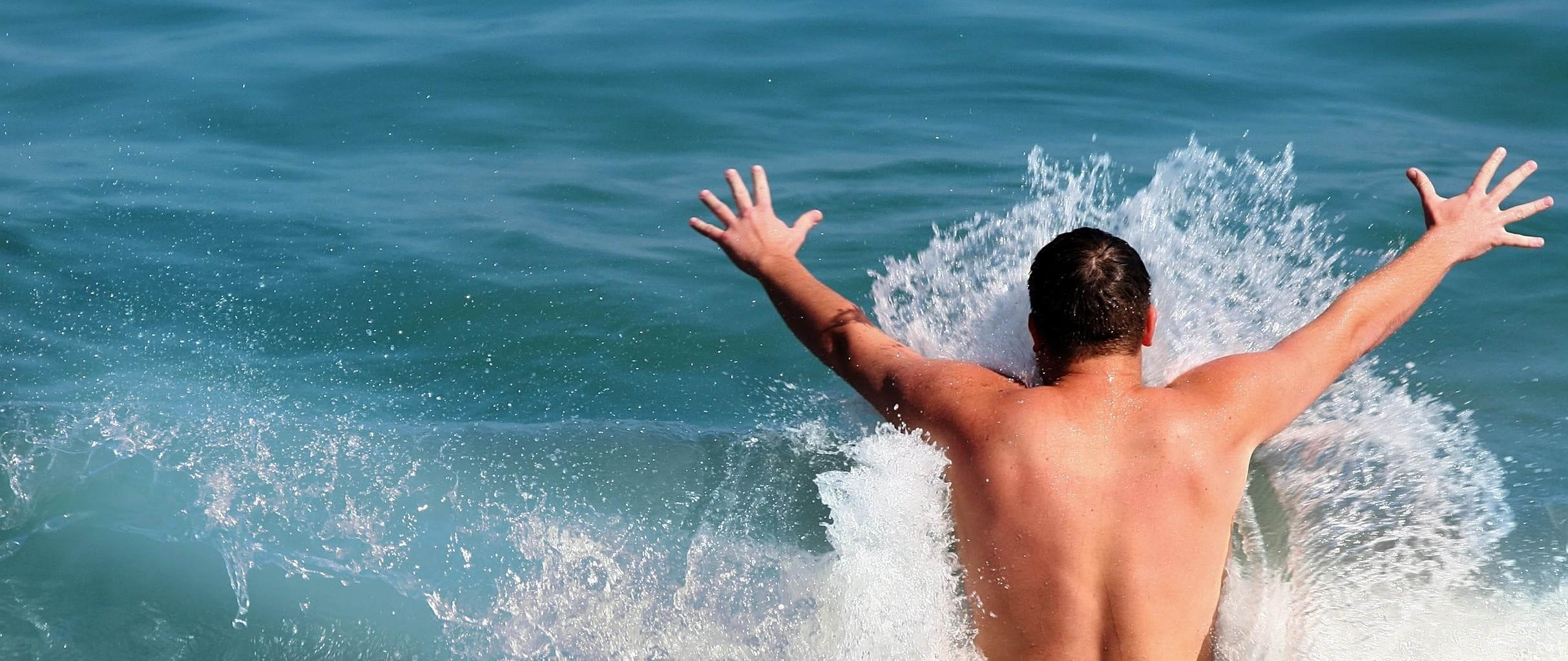 Sight-Threatening AK Risk to NSW Swimmers, Study Warns