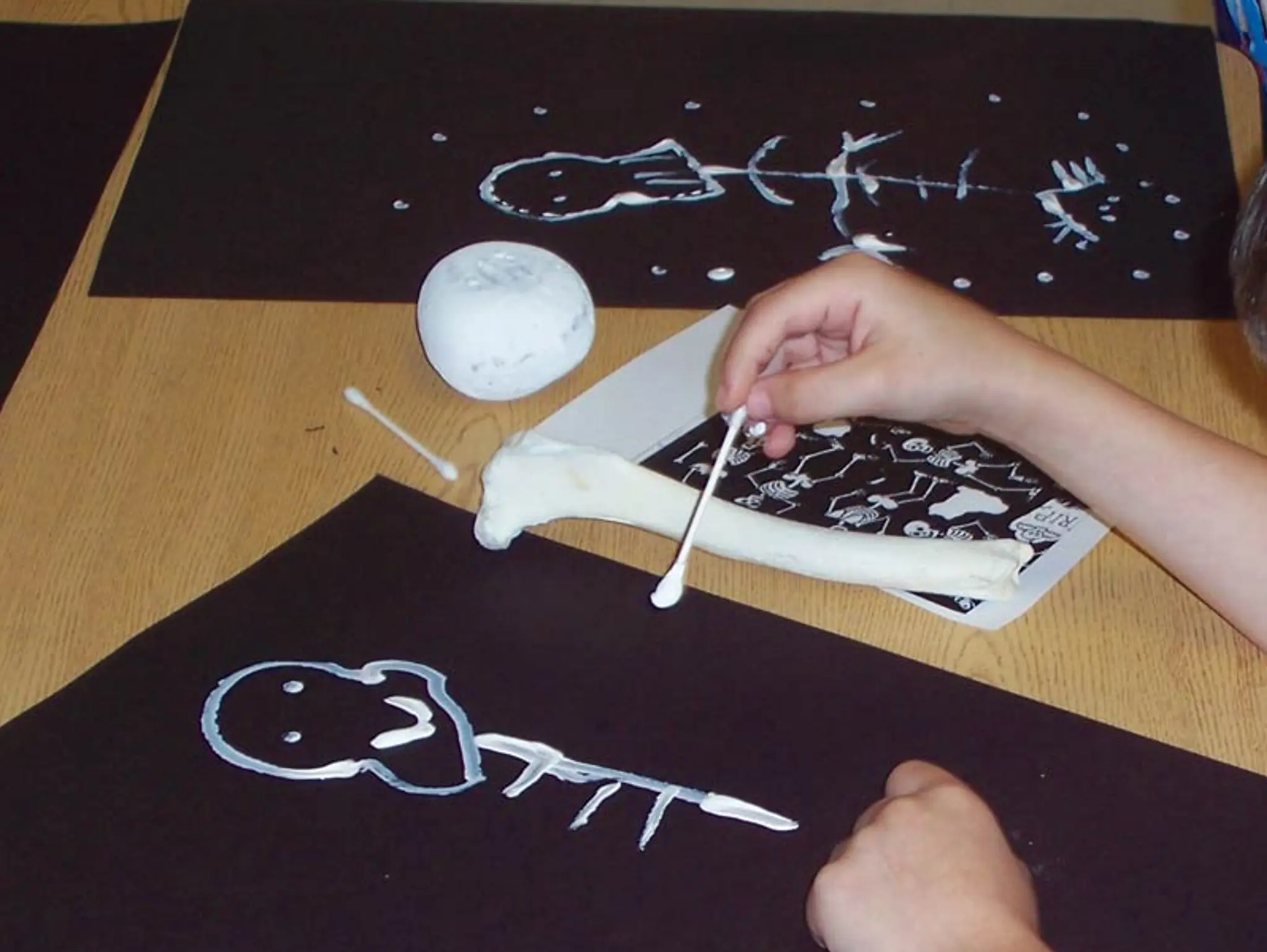 Early Childhood ClipCard | Cotton Swab Skeletons