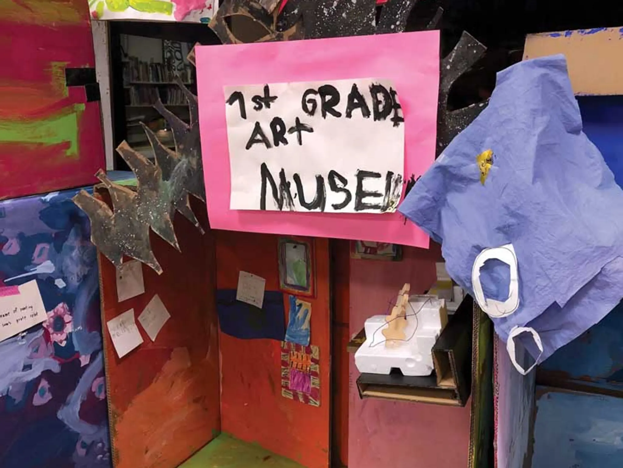 First-Grade Art Museum