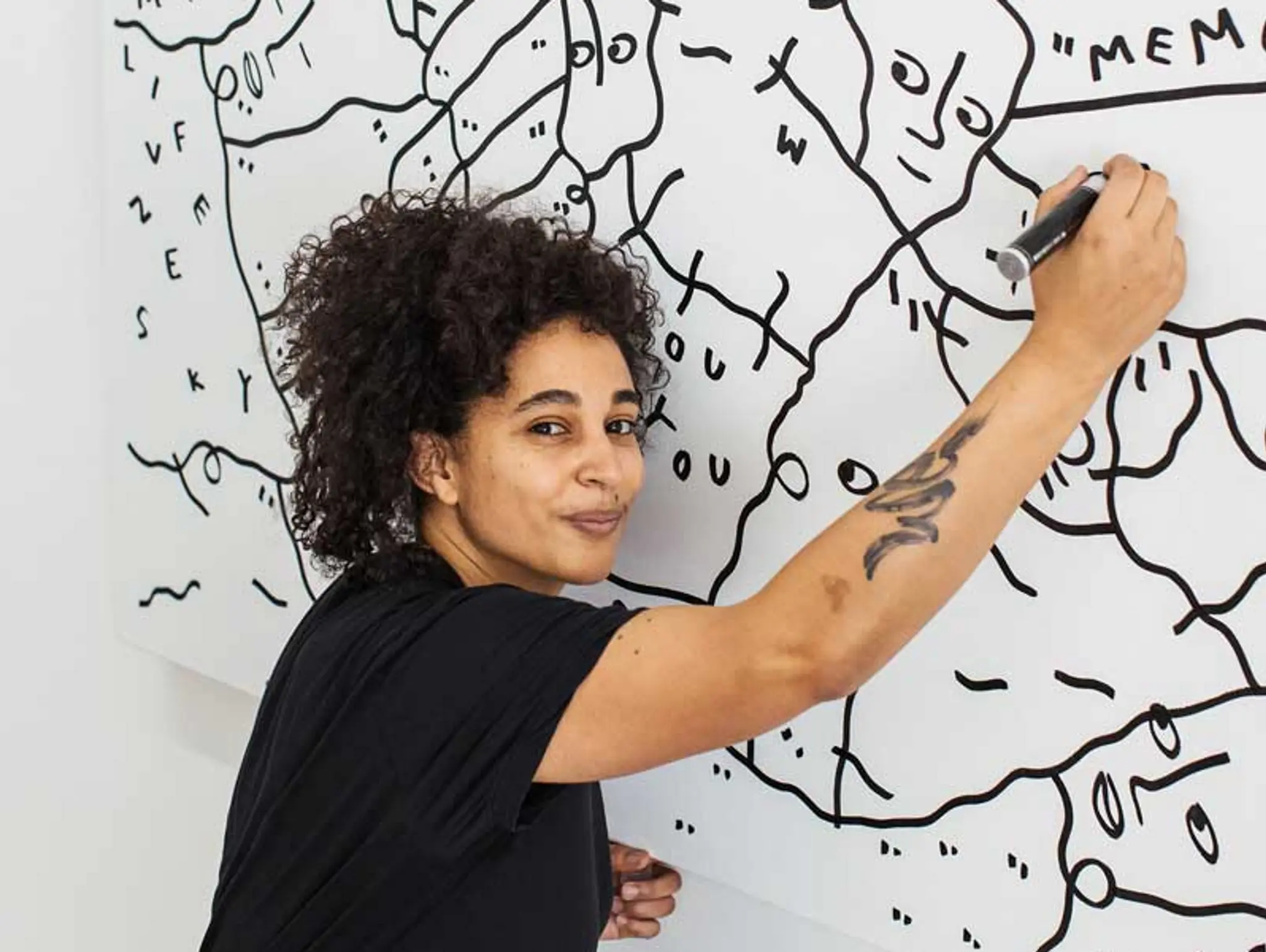 Contemporary Art in Context: Shantell Martin
