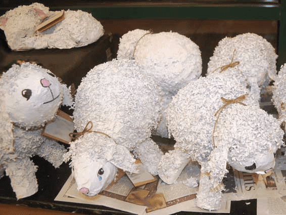 ClipCard: Recycled Animal Sculptures