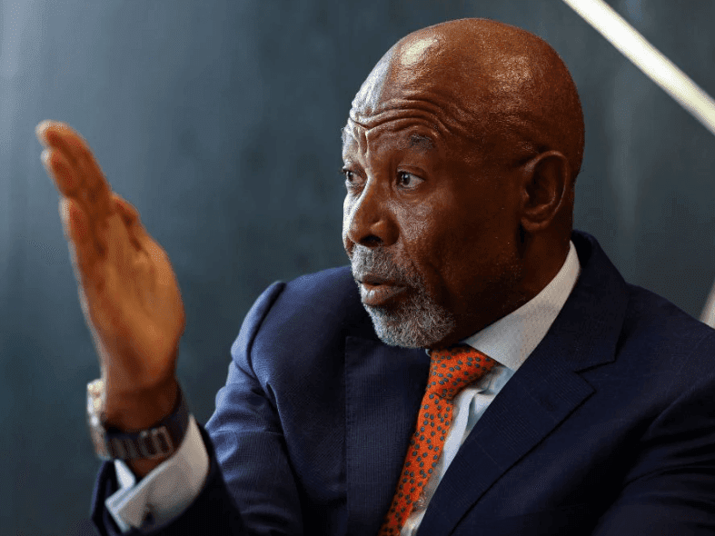 13. Idola laseMelika kumele ngabe lilingana no-R7