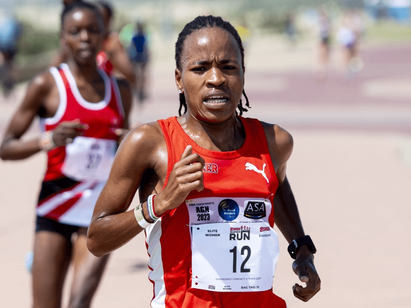 22. Yizinkani zababili kwingqwele zeBoxer 5km yanonyaka