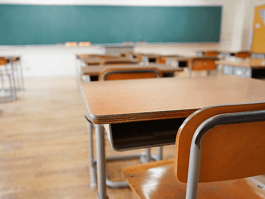 07. UMnyango wezeMfundo eKZN nesikweletu sika-R900 million