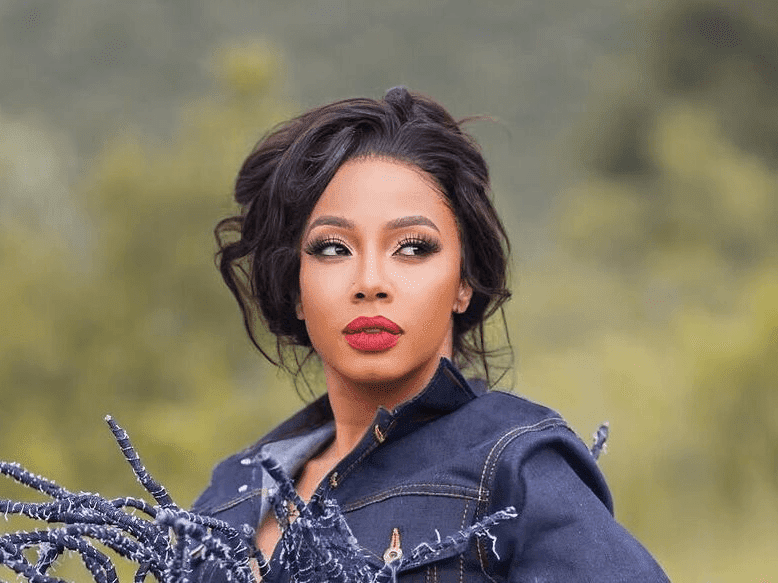 10. Woza Nazo Mzala!