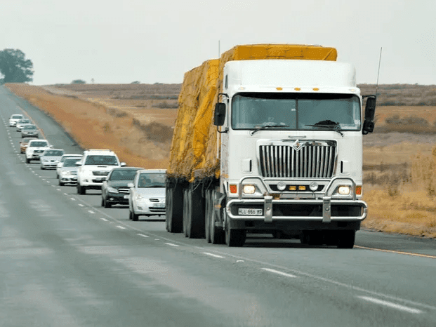 13. Kungakusiza ukuhlela uhambo lwakho lube ngezikhathi zasemini