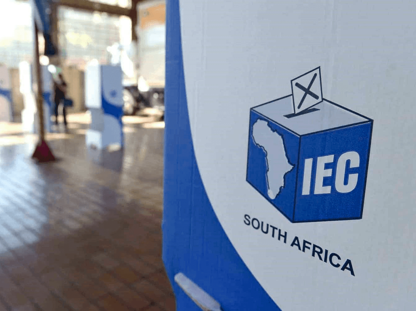 08. Inkinga ngawepolitiki angabadaluli abaxhasi bawo