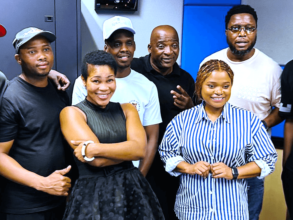 09. Abalingisi nomkhankaso wokuqwashisa ngobuqhwaga ezikoleni