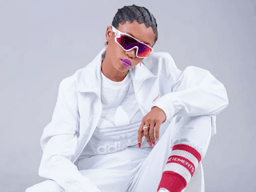 10. Woza Nazo Mzala! Halala Nomuzi Mabena