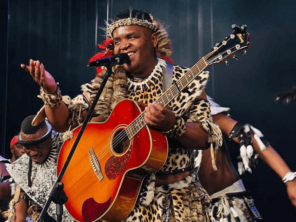 03. Inkosi Yamagcokama nengonyuluka ngochungechunge lwemicimbi yayo