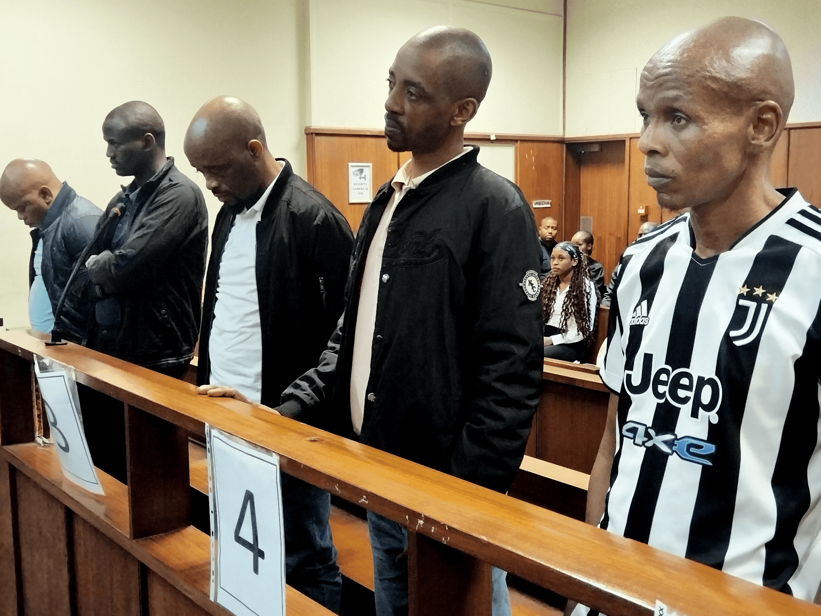 15. Odilikajele kwababulala kubangwa imibhede ehostela