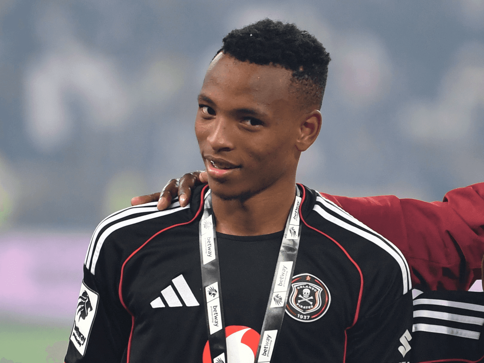 19. UMofokeng usemagange ukudlala kwi-Uefa