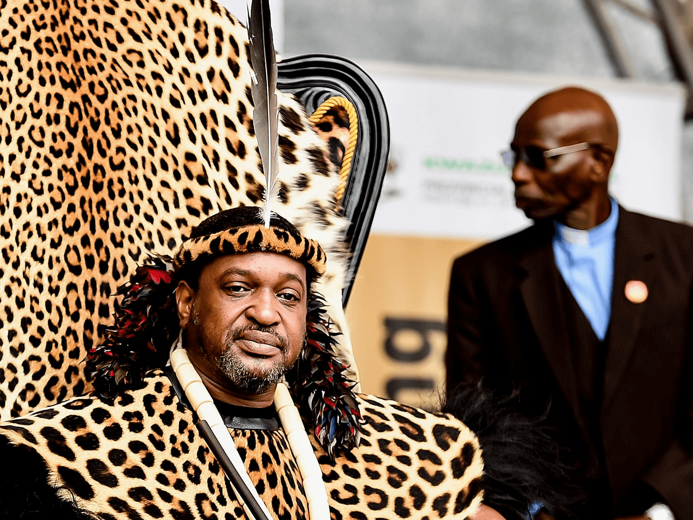 04. Indlunkulu kaZulu icacisa eyokungabonakali kweSilo emicimbini