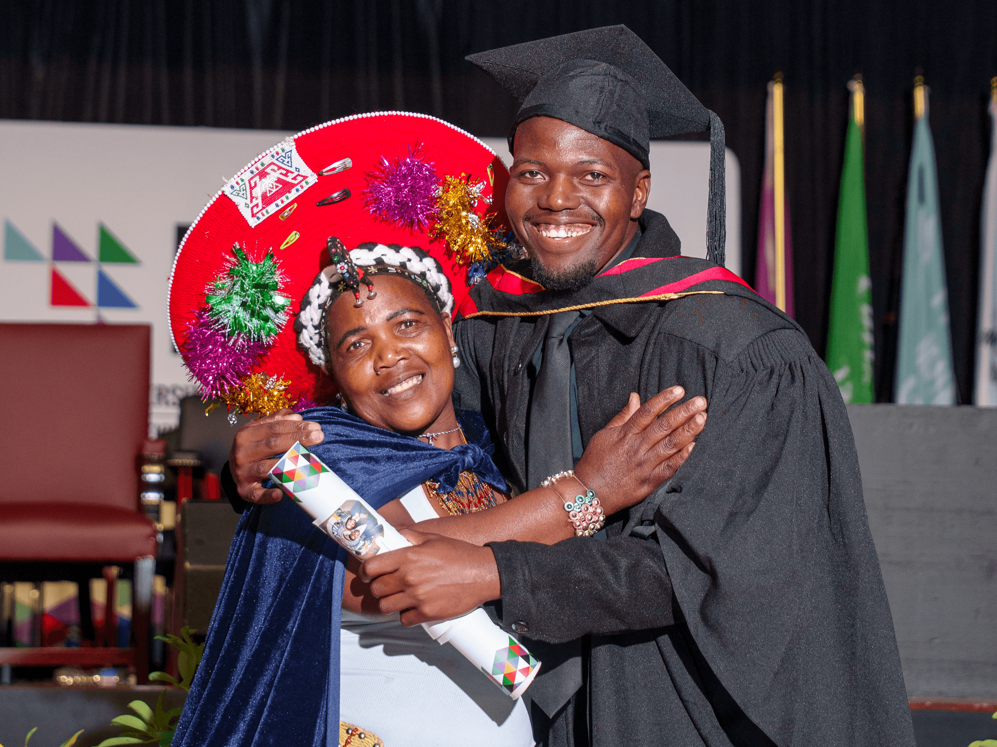 04. Ufezekise isithembiso kubazale ethweswa iziqu zobuthishela