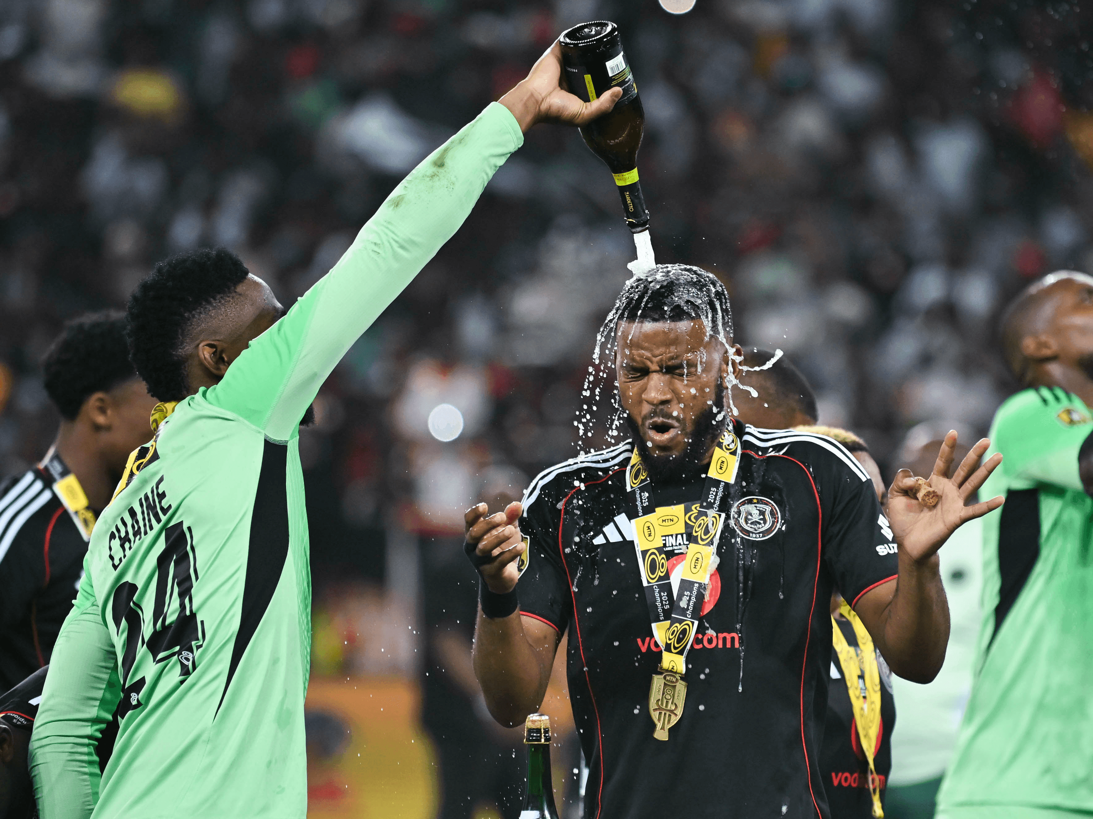 16. 'Wubumbano oluzonqobisa iPirates iCarling Knockout'