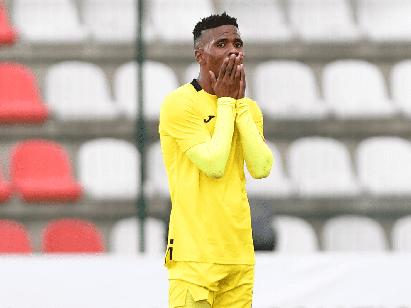 19. Ubalisa ngokulinyalelwa yisilomo oweMidlands Wanderers