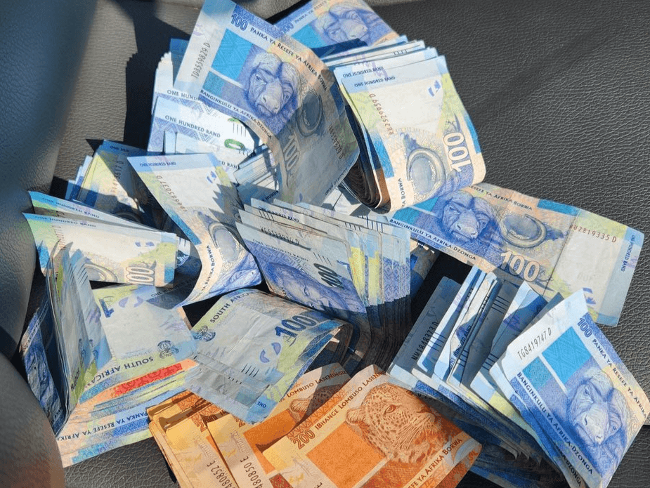 05. Owokufika ugolozela ikhehla ebelimqashisele indawo