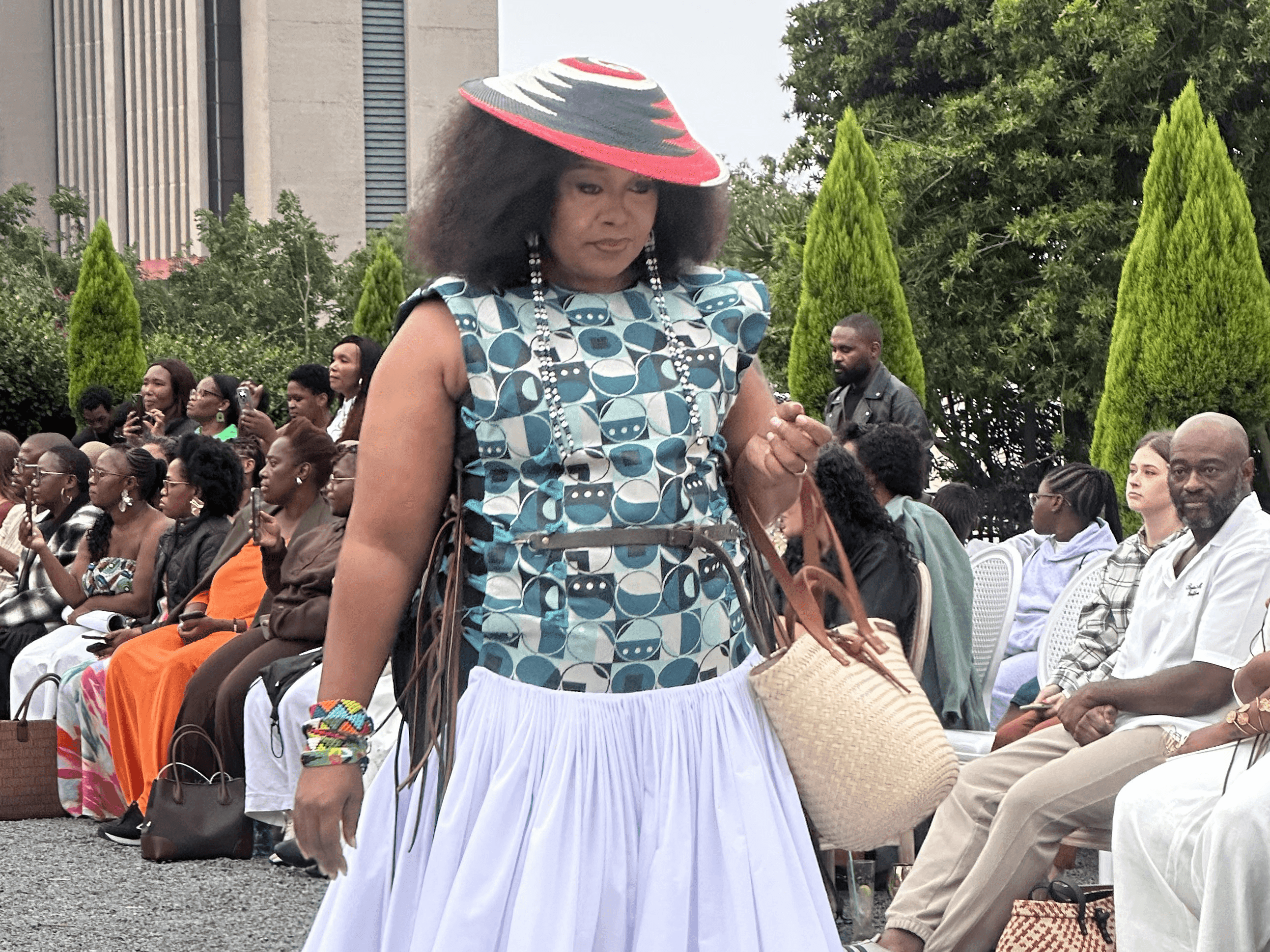 08. Imisiko yeNdoni Fashion House ihloniphe Iziqhaza