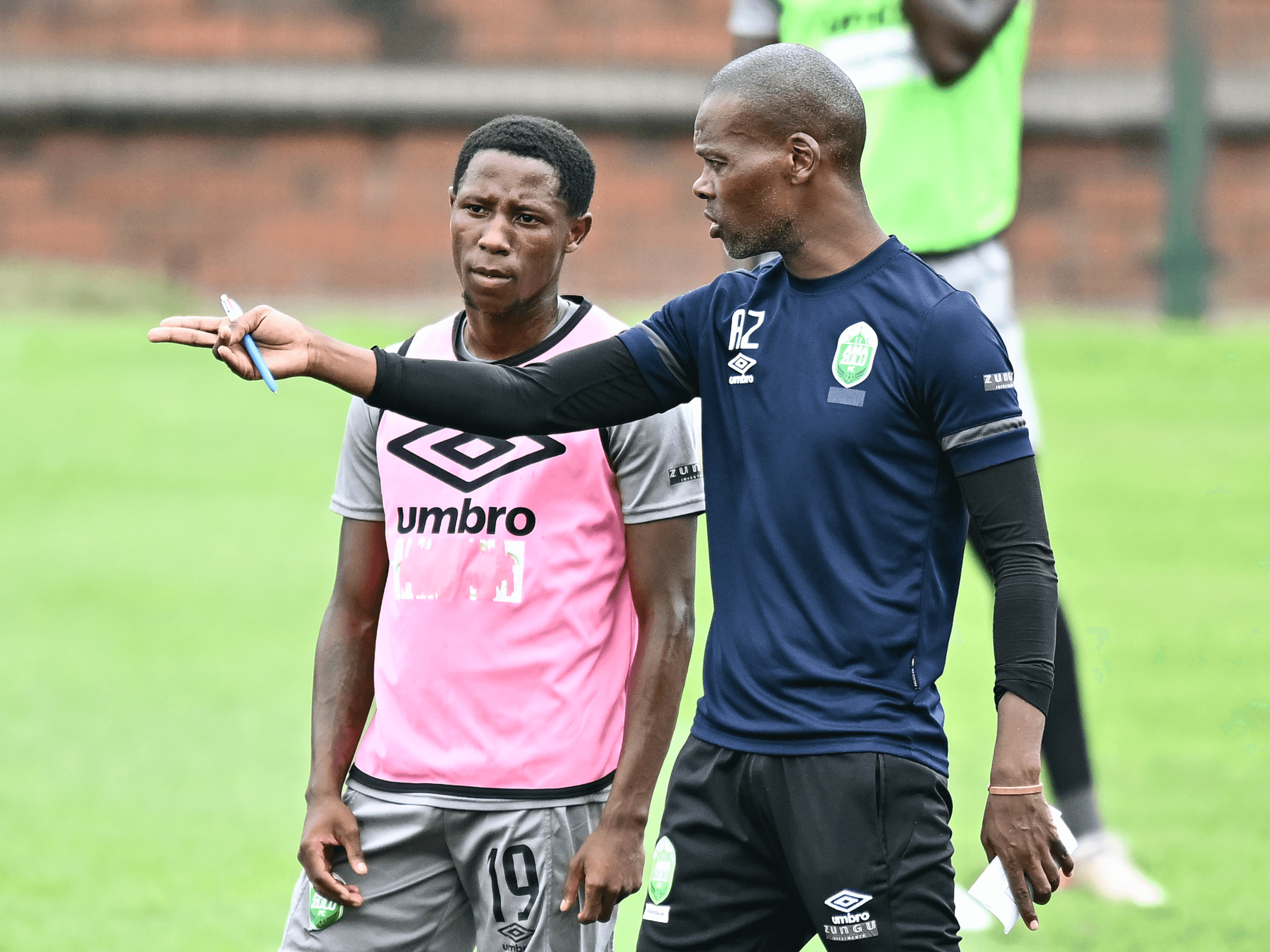 18. AboSuthu badonswe ngendlebe ngemidlalo esele