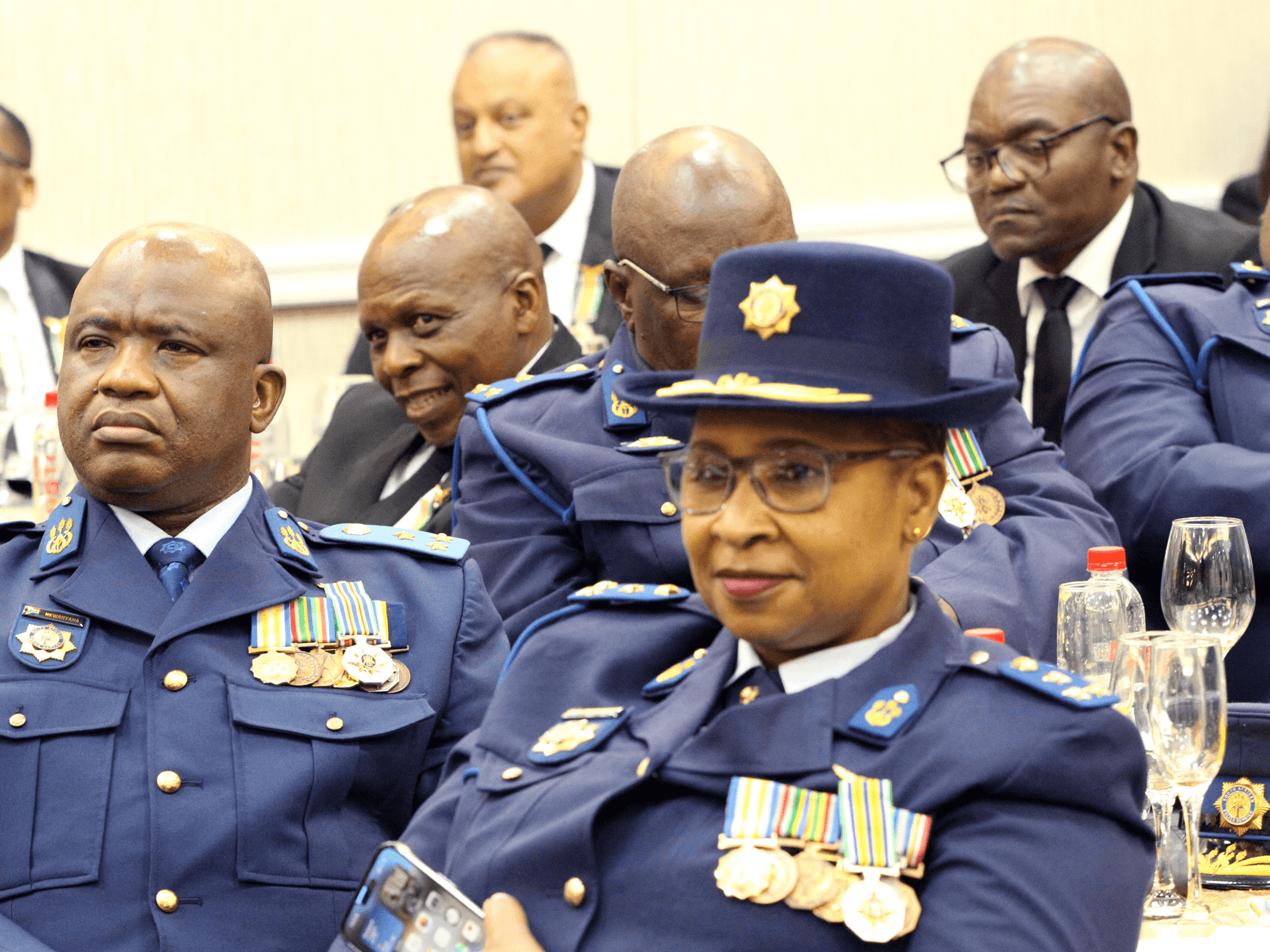 09. Kuvaleliswe osigaxamabhande asebeyibambe iminyaka embuthweni wamaphoyisa