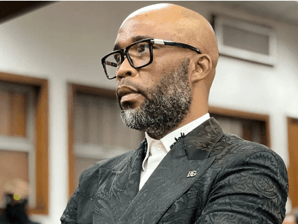 02. UMatlala uvume amacala enkohlakalo yethenda ka-R360 million