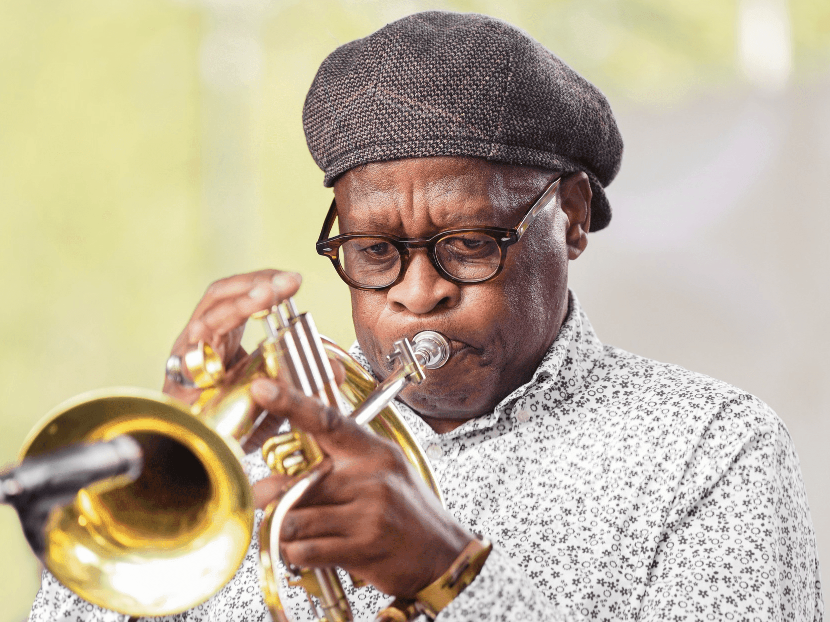 08. Bagqemeke engeqiwa ntwala ngokudlula emhlabeni kowe-jazz
