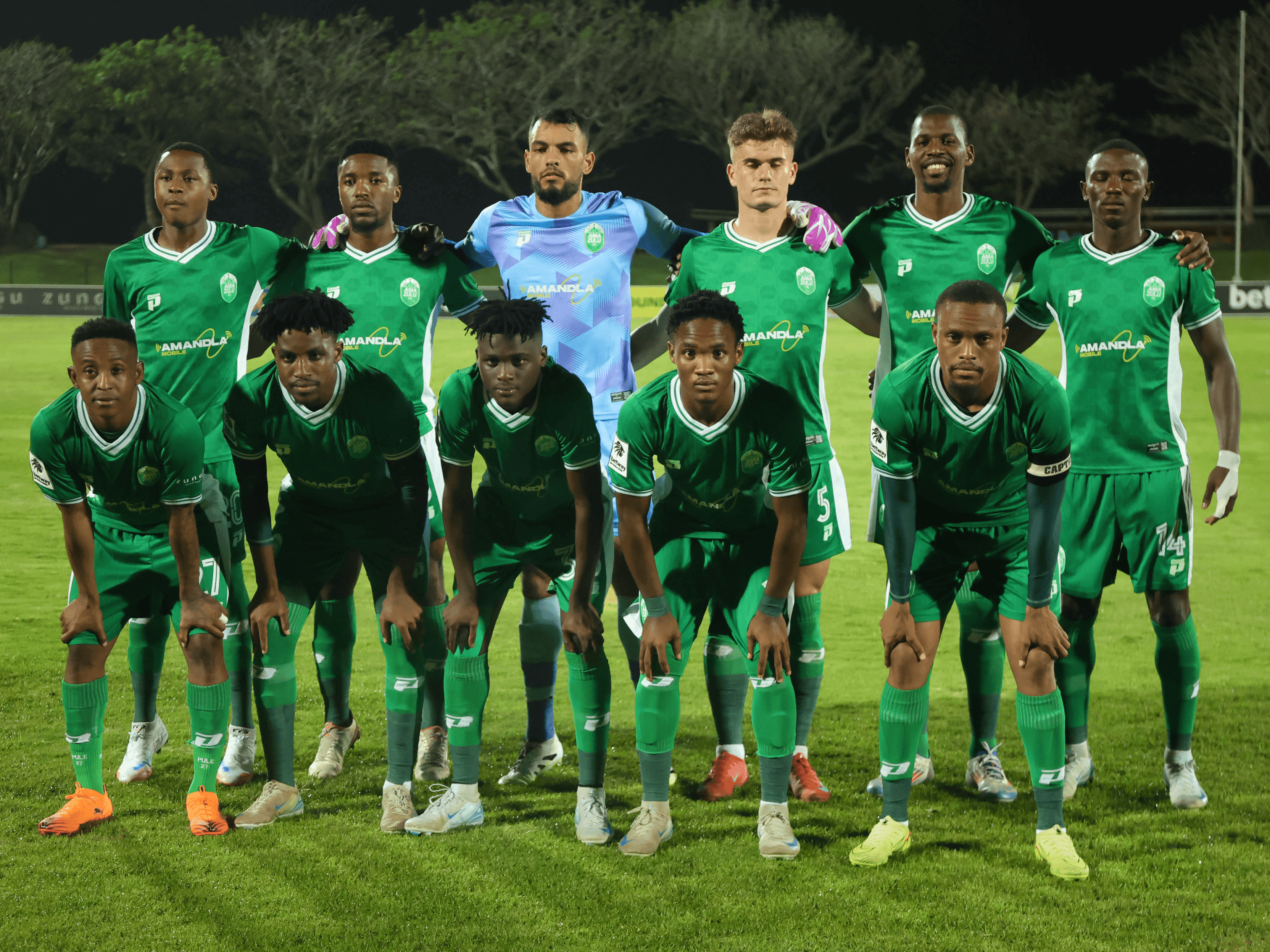 19. USuthu luzogadla ngesikimu esiqinile kwiLegacy Cup