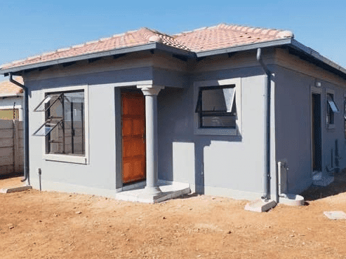 07. Kugwetshwe obewaka abantu ebathembisa izindlu