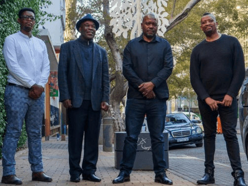 06. Iqembu Isitimela likhiphe i-album entsha