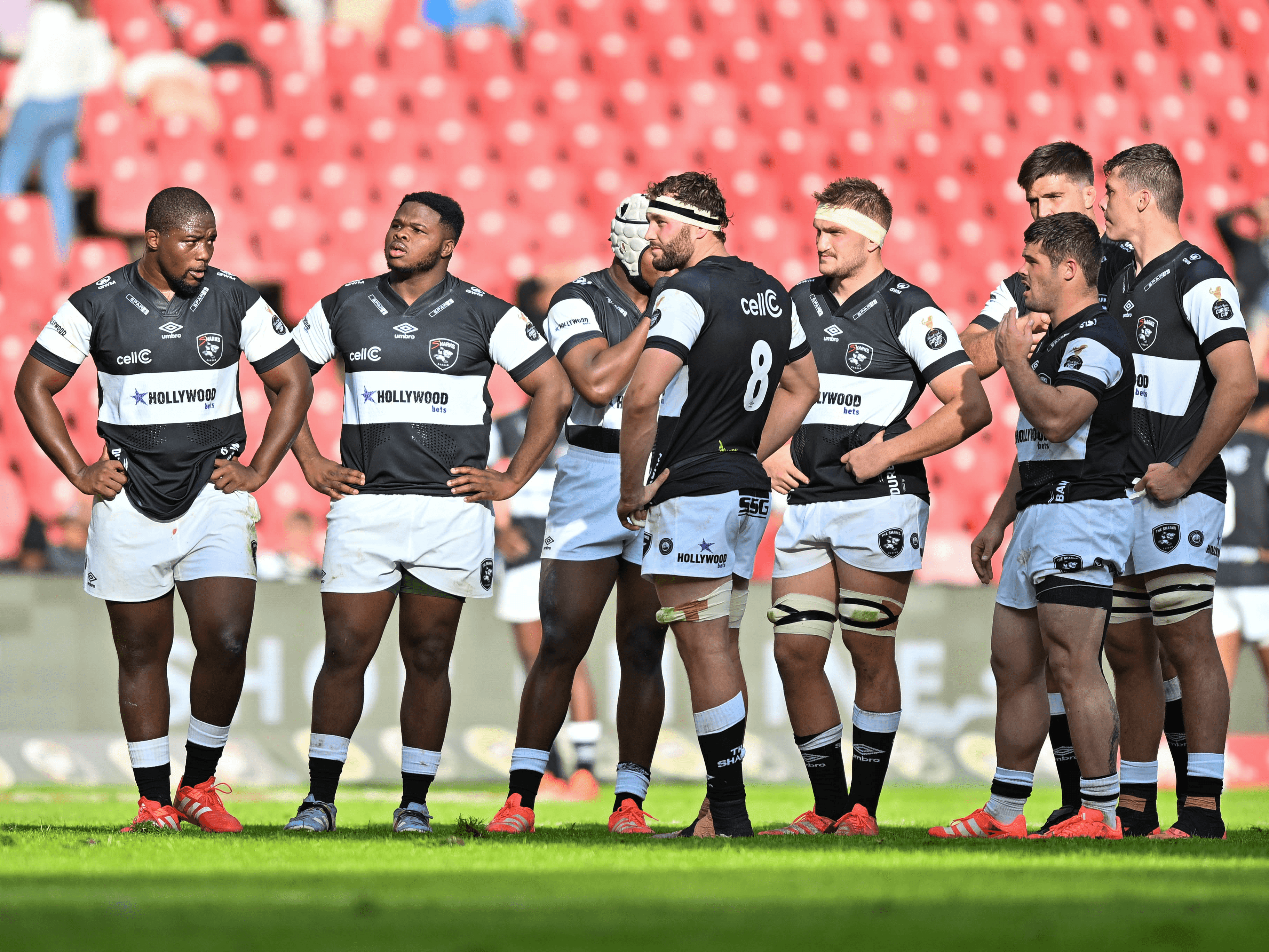 21. Okungajwayelekile iSharks iyodlalela eClermont