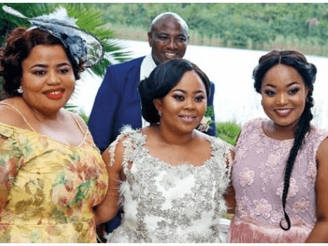 10. Mzala! Sishisa bhe isithembu sakwaMseleku