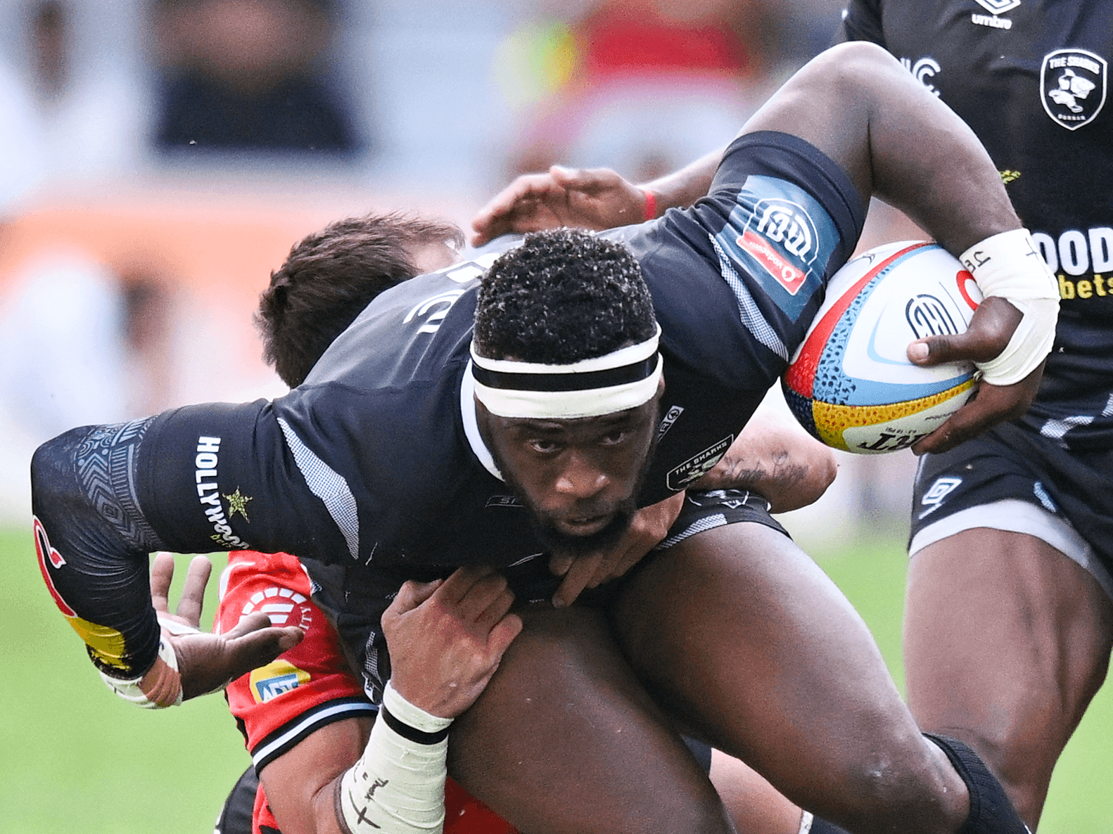 20. Kubuye abadlali abamqoka kwiSharks