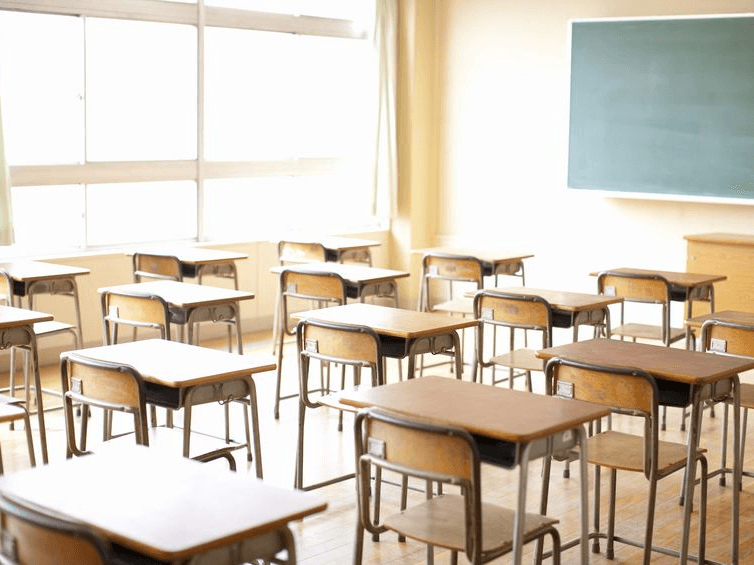 08. Kuphazamiseke ukufunda ngenxa yengidi engaziwa esikoleni