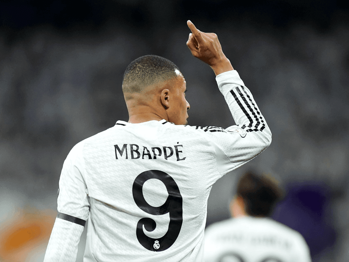 17. Injabulo kumqeqeshi ngengcwenga edlalwe yiReal Madrid