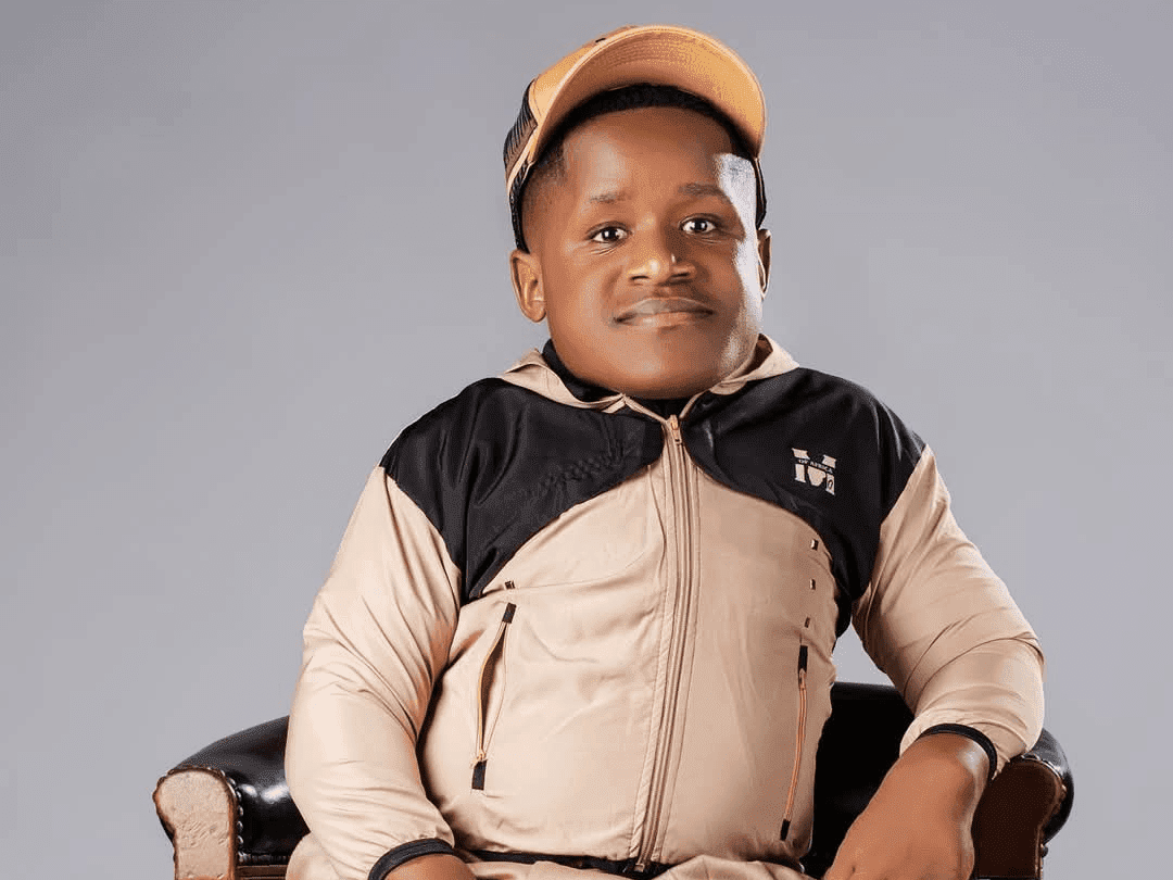 03. UMayoghurt uzincoma ngokwehlula ababemphika kwezomculo