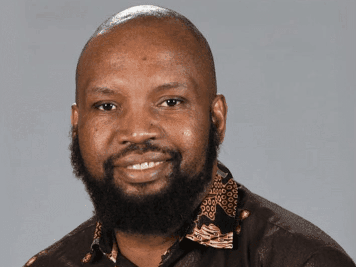 02. Ezifingqiwe - UMasipala weTheku nesexwayiso ngamabhishi ayingozi